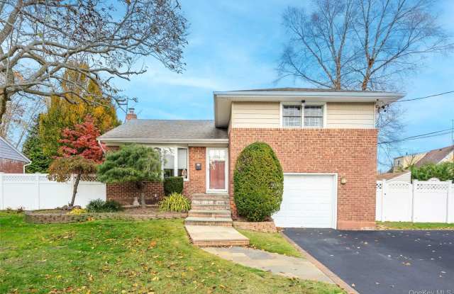 78 Scott Street - 78 Scott Street, East Massapequa, NY 11762