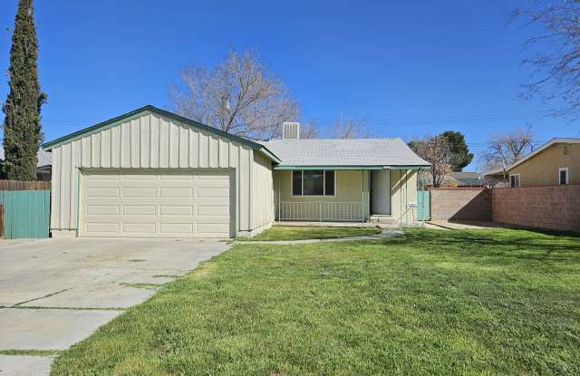 45442 12th Street East W. photos photos