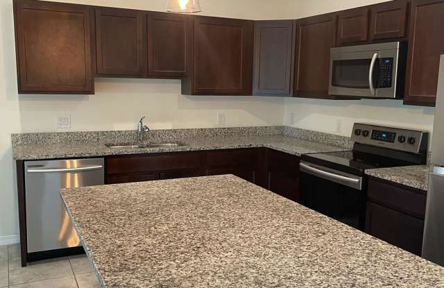 24484 Zephyr Ct Gallery 2