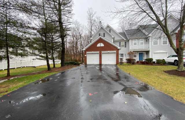 701 DEER RUN COURT Gallery 3