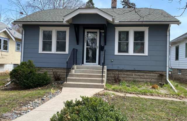 1022 20th Ave SE - 1022 20th Avenue Southeast, Minneapolis, MN 55414