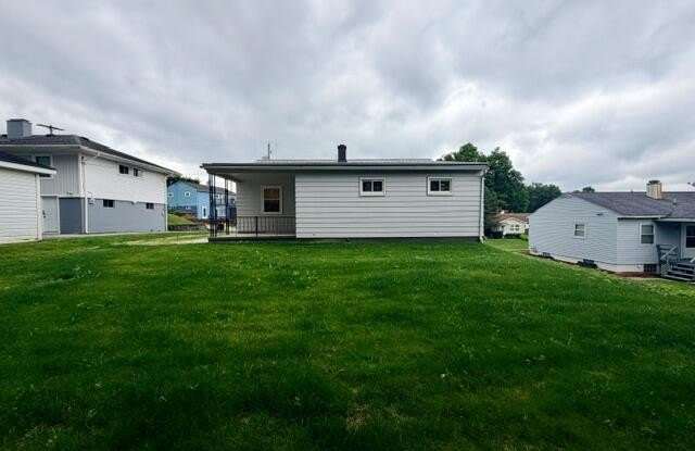 102 ELSIE DRIVE Gallery 3