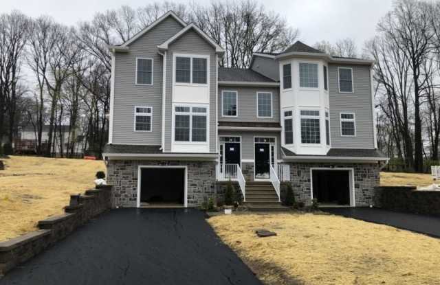 4 CARELLEN PL - 4 Carellen Place, Morris County, NJ 07869