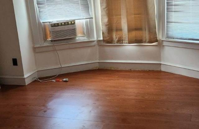 4404 DISSTON Gallery 2