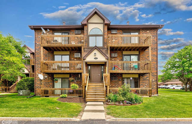 439 Berkshire Drive unit: 36 photos photos