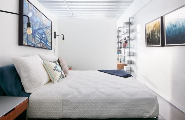 Watermark Seaport Gallery 4