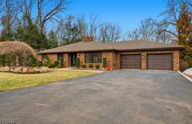 12 Mccaffrey Ln photos photos