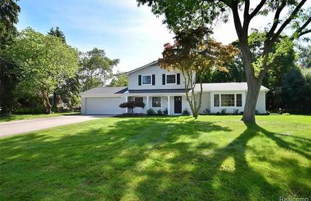 5547 Kingsmill Drive photos photos