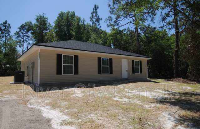 5623 Overlook Drive East - 5623 Overlook Drive East, Clay County, FL 32656