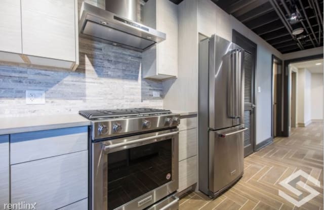 5322 S Indiana BS - 5322 South Indiana Avenue, Chicago, IL 60615