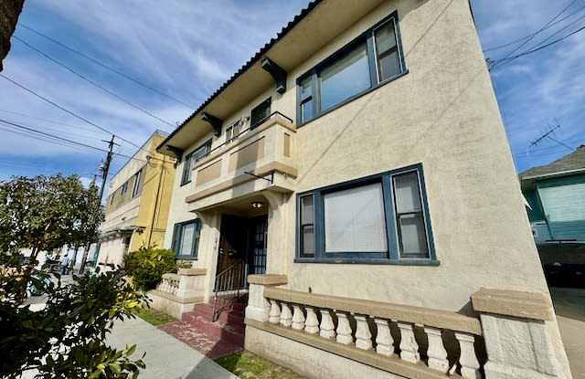 210 Falcon Ave photos photos