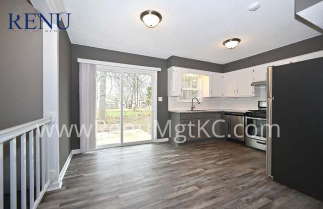 19911 East 16 Street North Gallery 3
