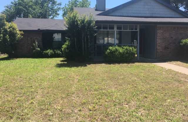 432 Covey Ln - 432 Covey Lane, Mesquite, TX 75150