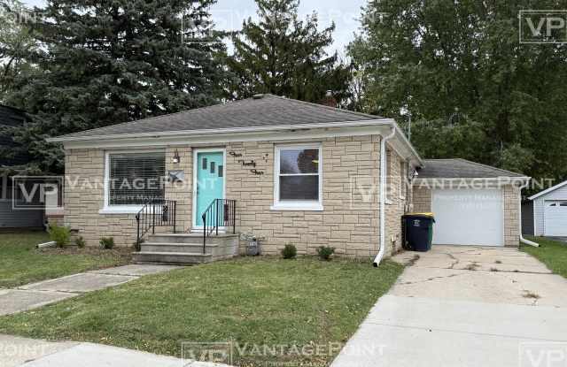 424 Gray Street - 424 Gray Street, Green Bay, WI 54303 424 Gray Street - 424 Gray Street, Green Bay, WI 54303