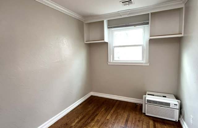 Cute 2 Bed 1.5 Bath in Bethany Gallery 4