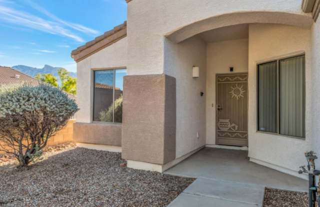 Oro Valley Home w Fabulous Mountain Views Gallery 3