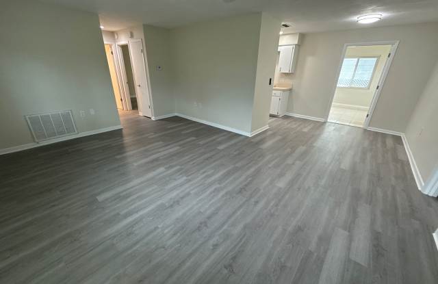 227 S Lee St photos photos