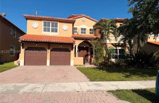 2700 SW 156th Pl Gallery 2