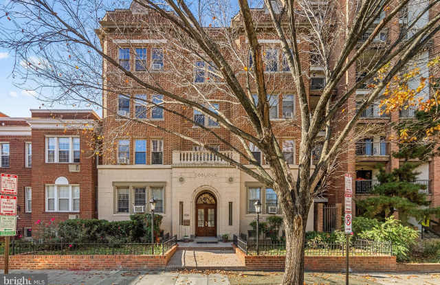 3100 WISCONSIN Avenue NW unit: 403 photos photos