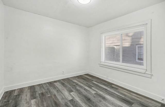 Beautiful 2 Bedroom 1 Bathroom in Kansas City! photos photos