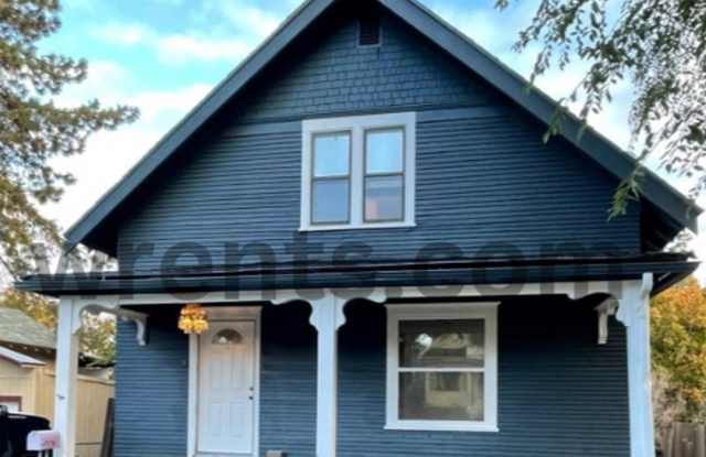 Updated 4-Bedroom Home Near Perry Street – Available 9/15 photos photos