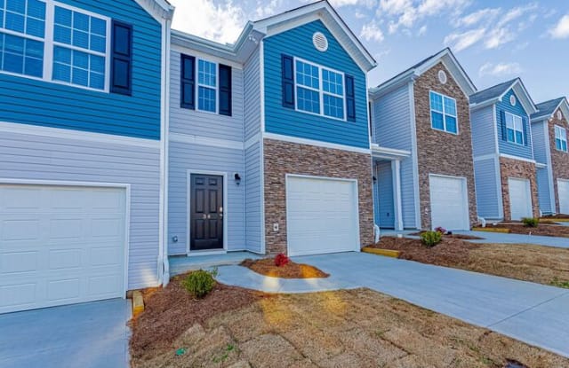 34 Moorlyn Lane - 34 Moorlyn Lane, Greer, SC 29650