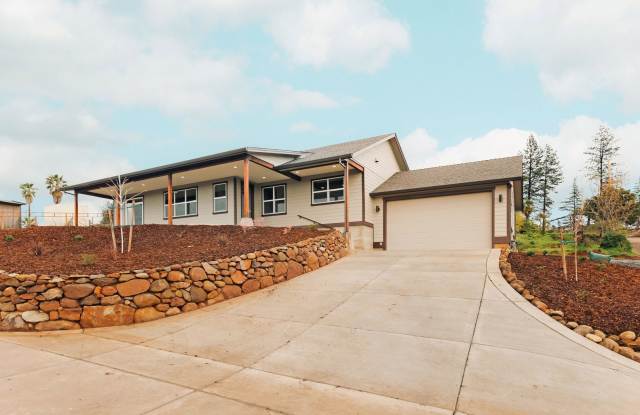 Labor of love, new construction 3-Bed 2-Bath home located in Paradise! Gorgeous views and modern finishes! photos photos