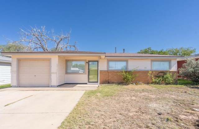 4107 Muir - 4107 Muir Street, Big Spring, TX 79720