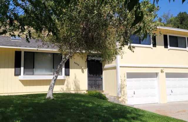 3575 Gibraltar Drive Gallery 2