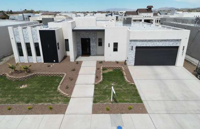 321 RIO DE JAZMIN Circle - 321 Rio de Jazmin Circle, Canutillo, TX 79932