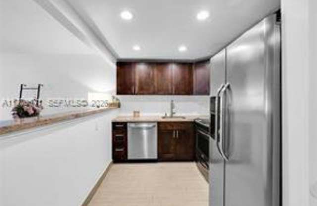 257 South Cypress Road photos photos 257 South Cypress Road photos photos