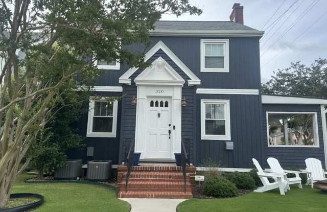FULLY FURNISHED CHARMING 4 BEDROOM COTTAGE NEAR OCEANFRONT AND BOARDWALK photos photos