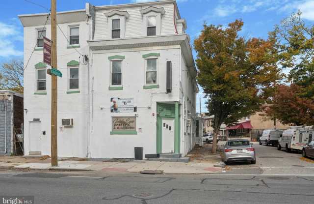 4742 RICHMOND Street Gallery 2