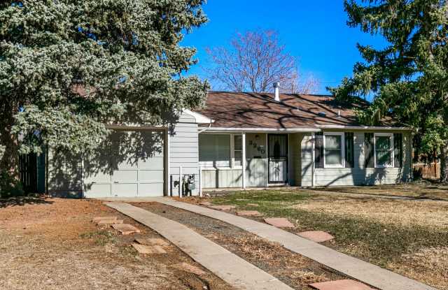 Ranch stye home in University Hills, with garage! photos photos Ranch stye home in University Hills, with garage! photos photos