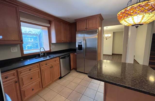 Updated 3-Bedroom Mt. Lebanon Home with 2-Car Garage Gallery 3