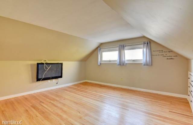 73 wepawaug dr Gallery 3