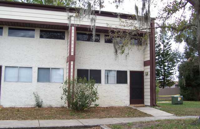 1/1.5 Condo For Rent at 3916 Crayrich Drive Orlando, FL 32839 Gallery 1