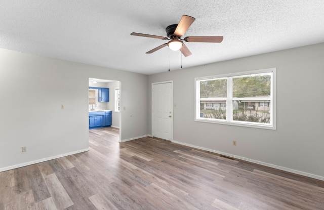 2435 North Homewood Avenue photos photos