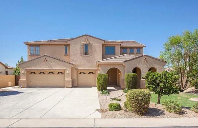 5 BD HOME WITH PRIVATE POOL IN CHANDLER Gallery 1