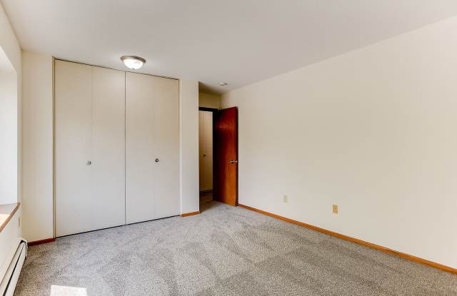 Cambridge Court Apartments photos photos