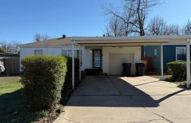 **$200 off the First Month's Rent** Discover this lovely 3 bedroom home in NW OKC! photos photos