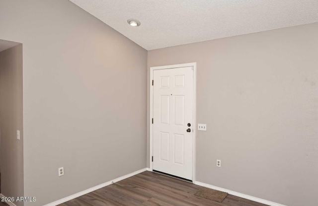 17218 N DESERT GLEN Drive Gallery 4