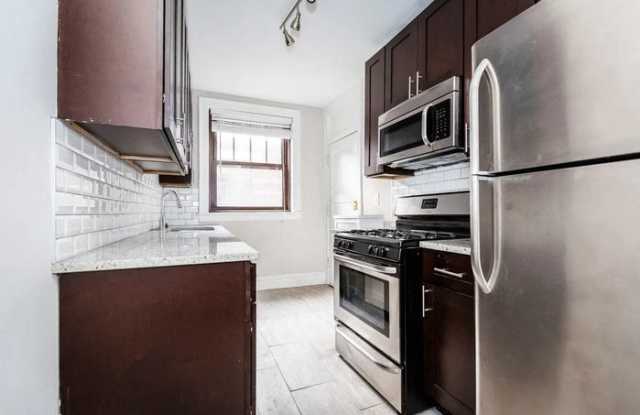5410 S Ridgewood Ct Gallery 3