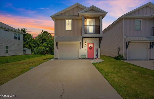 406 Raven Lane photos photos