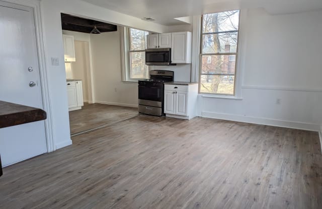 321 Lafayette Avenue - 3 photos photos