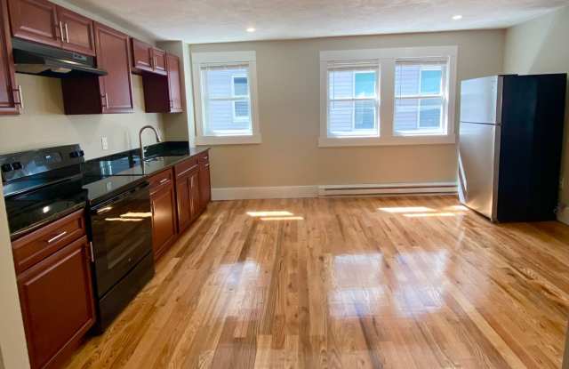 SALEM 3-Bed, 1-Bath Gallery 1