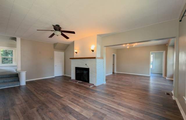 Charming Rental with Gorge & River Views! Gallery 4