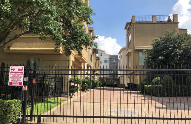 2815 Clinton Drive - 2815 Clinton Drive, Houston, TX 77020