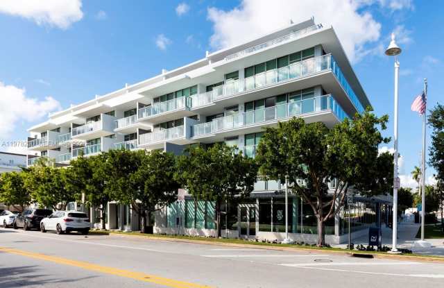 1201 20th St photos photos