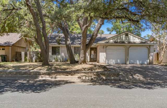 10200 Missel Thrush Drive, Austin TX 78750 photos photos